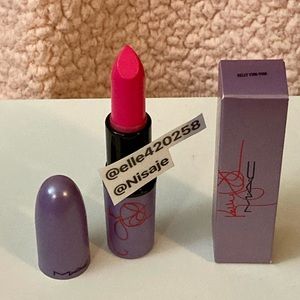 MAC Kelly Yum Yum Kelly Osborne